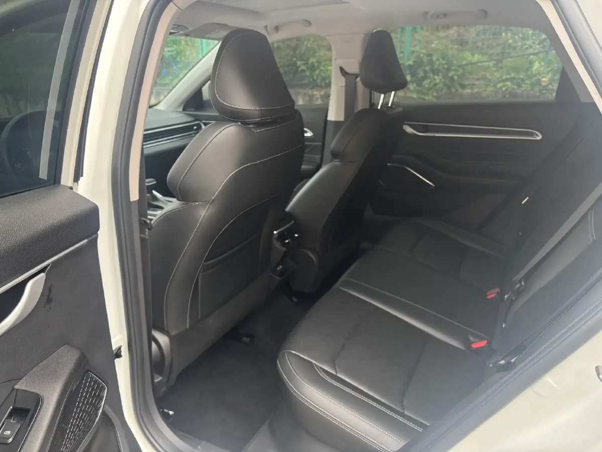 2023 Geely Emgrand 1.5L 127HP L4 CVT,autocango,china used car exporter,china ev exporter,chinese used car exporter,chinese used ev exporter