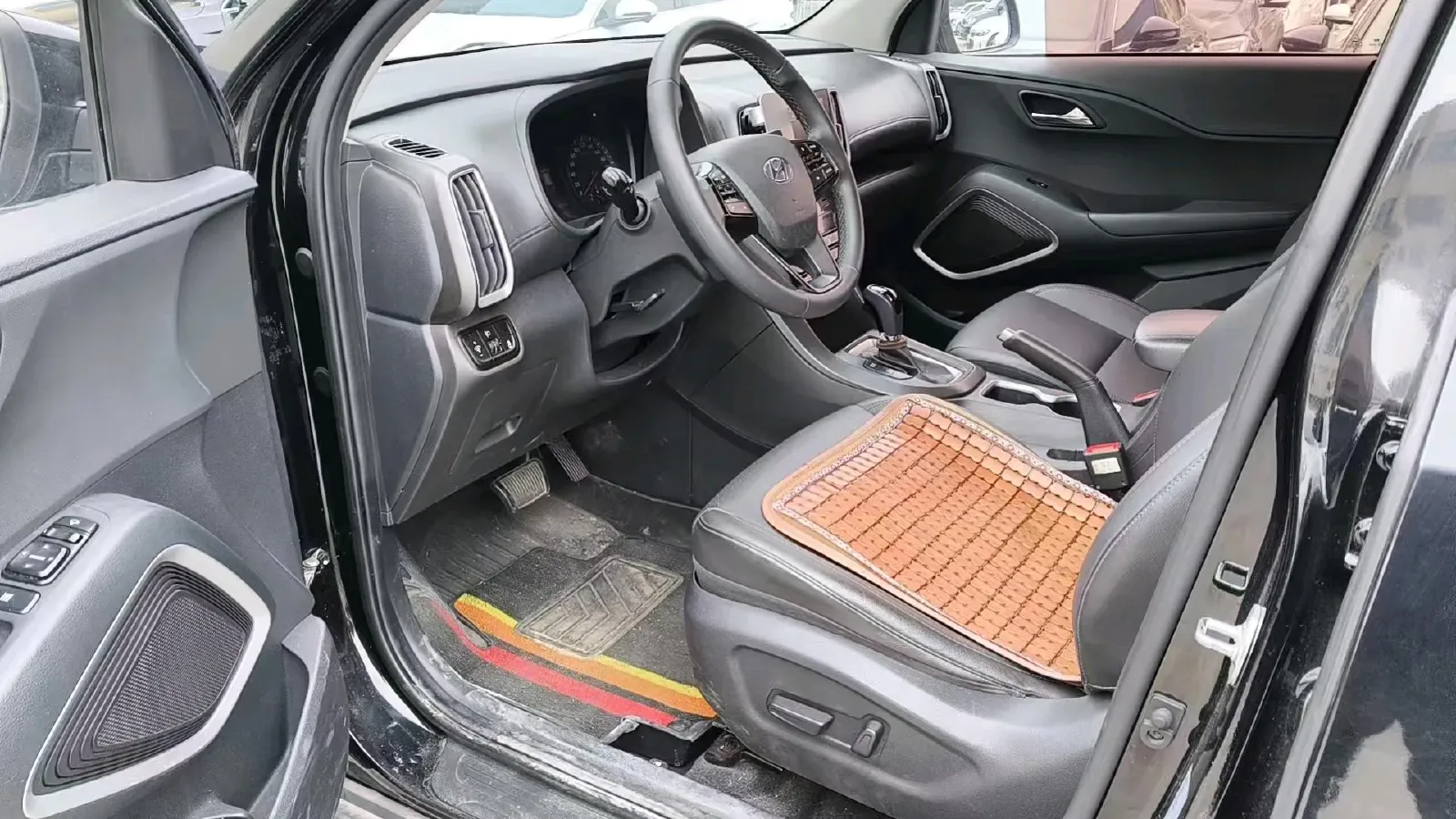 2019 Hyundai ix35 2.0L 160HP L4 6AT,autocango,china used car exporter,china ev exporter,chinese used car exporter,chinese used ev exporter