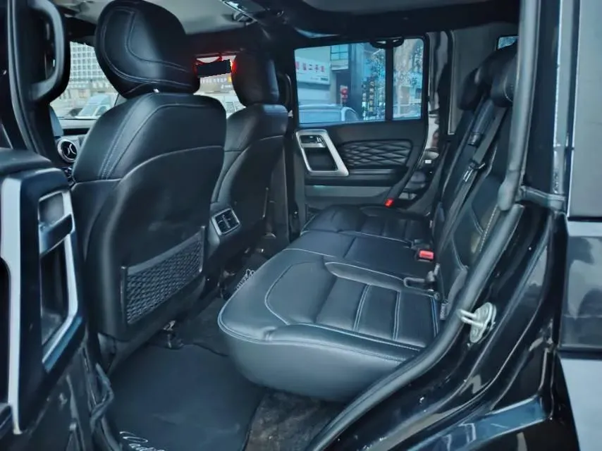 2023 Beijing BJ40 2.0T 224HP L4 8AT,autocango,china used car exporter,china ev exporter,chinese used car exporter,chinese used ev exporter