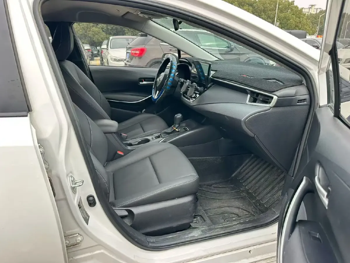 2023 Toyota Corolla 1.8L 98HP L4 E-CVT Hybrid,autocango,china used car exporter,china ev exporter,chinese used car exporter,chinese used ev exporter