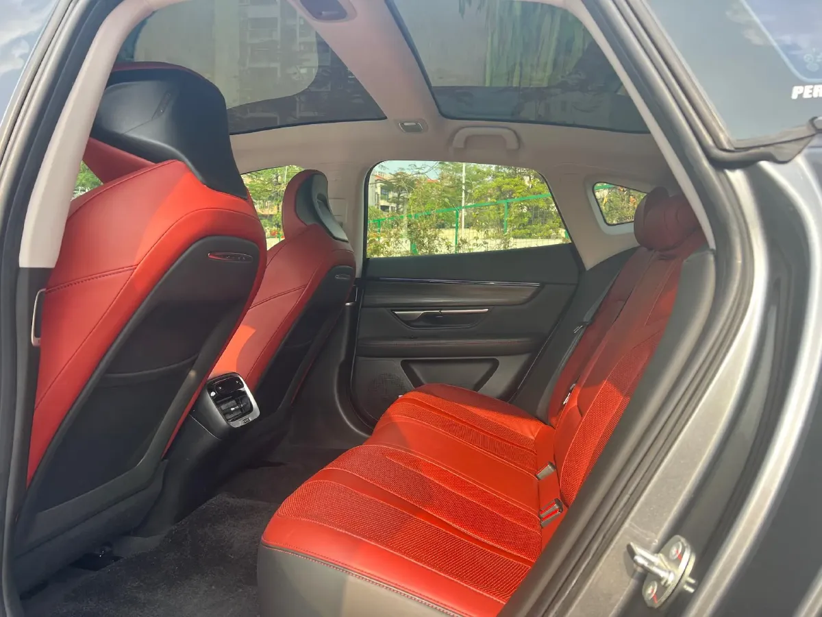 2020 Xpeng P7 BEV 70.8KWH,autocango,china used car exporter,china ev exporter,chinese used car exporter,chinese used ev exporter