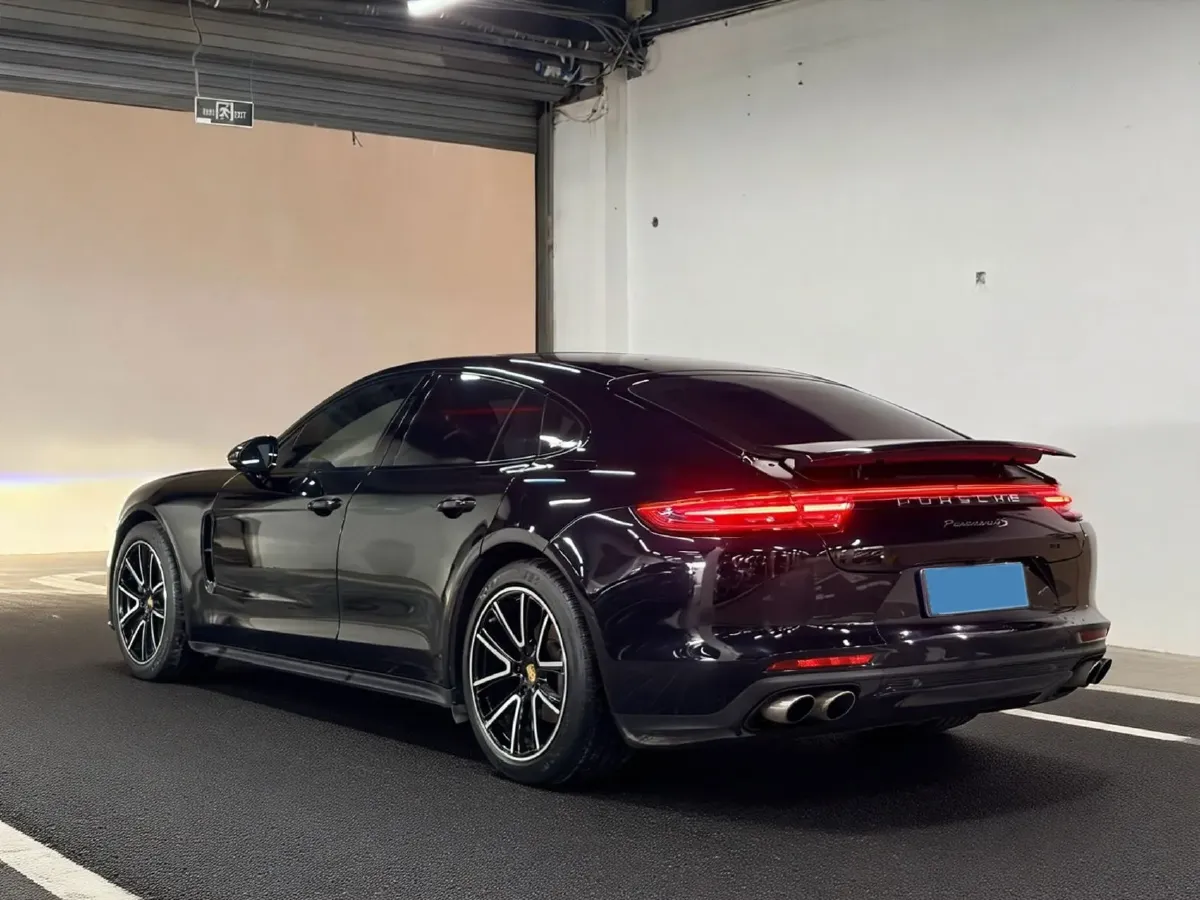 2017 Porsche Panamera 2.9T 440HP V6 8DCT,autocango,china used car exporter,china ev exporter,chinese used car exporter,chinese used ev exporter