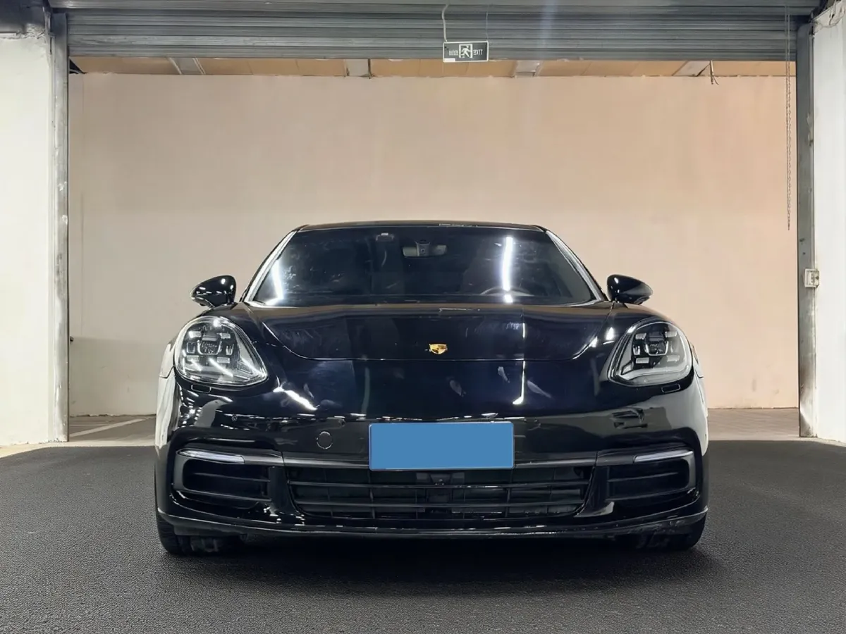 2017 Porsche Panamera 2.9T 440HP V6 8DCT,autocango,china used car exporter,china ev exporter,chinese used car exporter,chinese used ev exporter