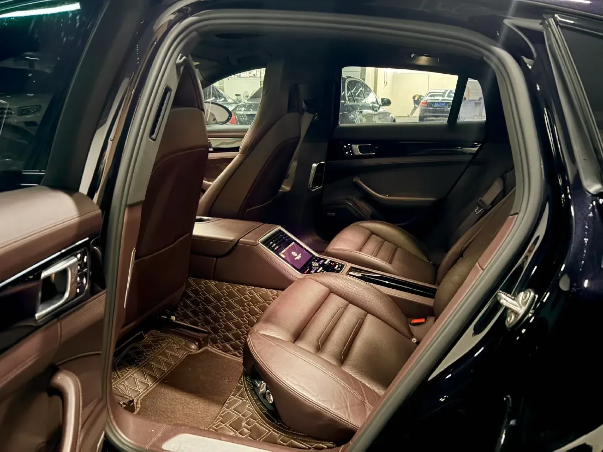 2017 Porsche Panamera 2.9T 440HP V6 8DCT,autocango,china used car exporter,china ev exporter,chinese used car exporter,chinese used ev exporter