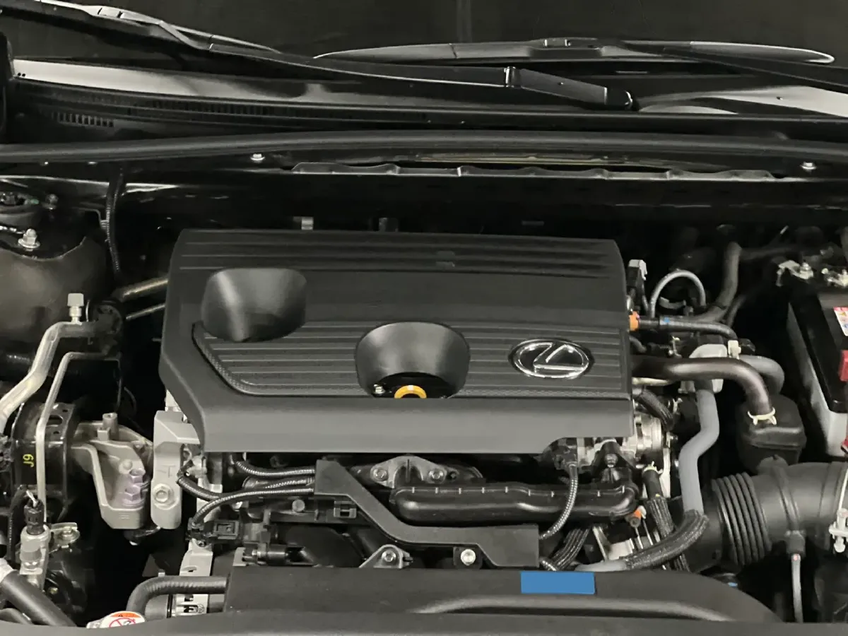 2024 Lexus ES 2.0L 173HP L4 CVT,autocango,china used car exporter,china ev exporter,chinese used car exporter,chinese used ev exporter