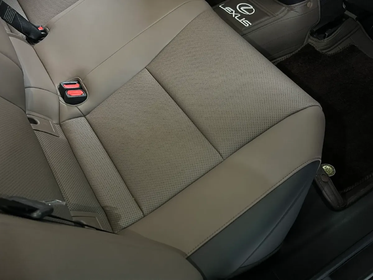 2024 Lexus ES 2.0L 173HP L4 CVT,autocango,china used car exporter,china ev exporter,chinese used car exporter,chinese used ev exporter