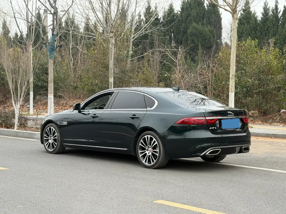 2022 Jaguar XFL 2.0T 250HP L4 8AT,autocango,china used car exporter,china ev exporter,chinese used car exporter,chinese used ev exporter