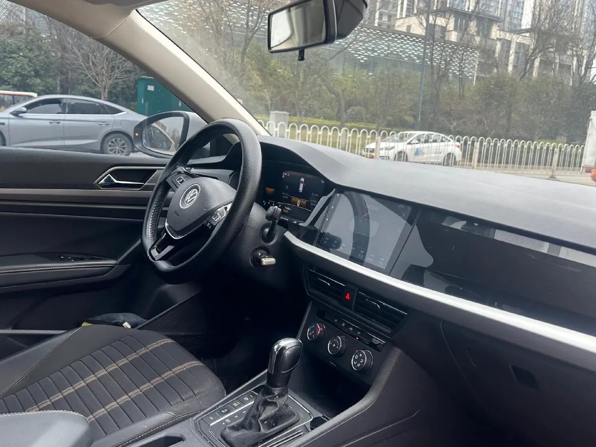 2022 Volkswagen Sagitar 1.2T 116HP L4 7DCT,autocango,china used car exporter,china ev exporter,chinese used car exporter,chinese used ev exporter