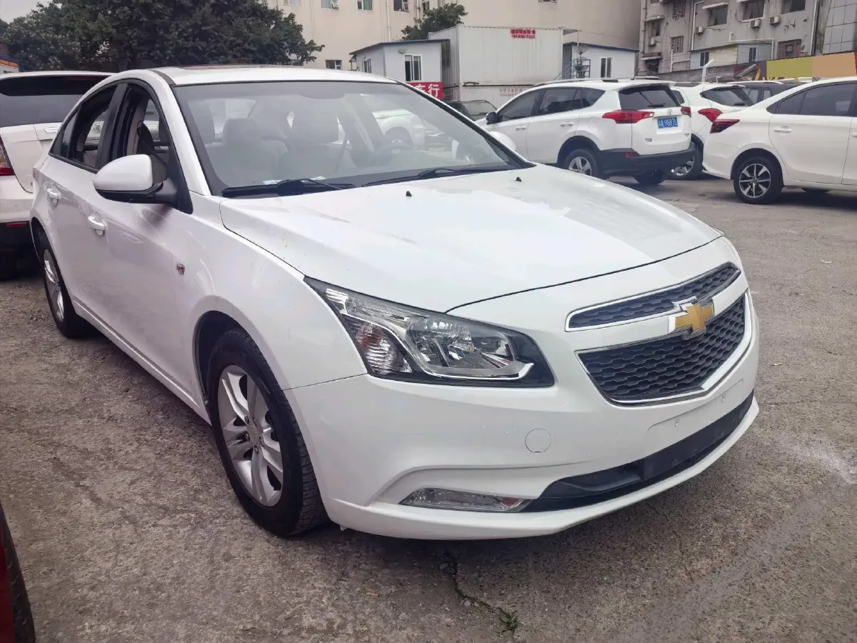 2015 Chevrolet Cruze 1.5L 113HP L4 5MT,autocango,china used car exporter,china ev exporter,chinese used car exporter,chinese used ev exporter