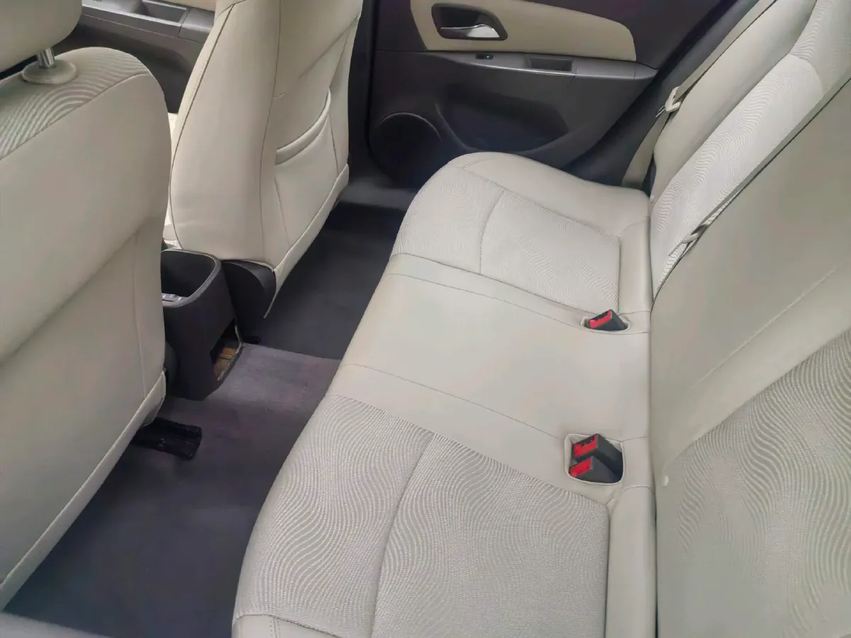 2015 Chevrolet Cruze 1.5L 113HP L4 5MT,autocango,china used car exporter,china ev exporter,chinese used car exporter,chinese used ev exporter