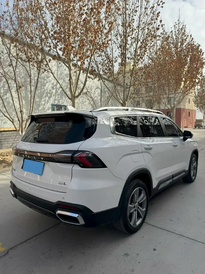 2023 Geely Okavango L 2.0T 218HP L4 7DCT,autocango,china used car exporter,china ev exporter,chinese used car exporter,chinese used ev exporter