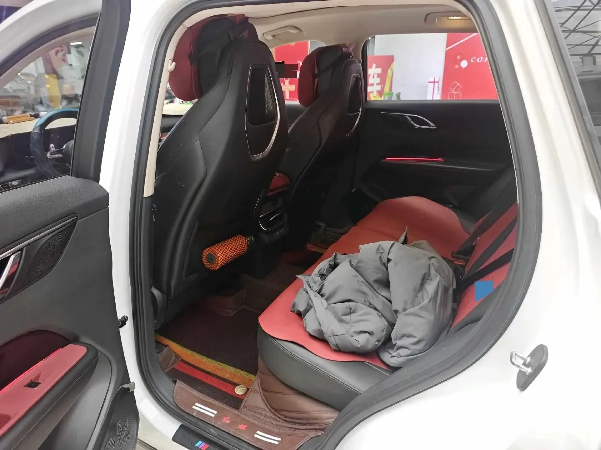 2023 HongQi HS3 1.5T 169HP L4 7DCT,autocango,china used car exporter,china ev exporter,chinese used car exporter,chinese used ev exporter