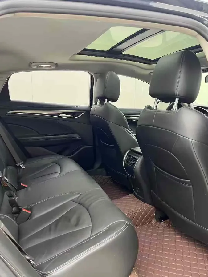 2021 Buick Larcosse 1.5T 169HP L4 9AT,autocango,china used car exporter,china ev exporter,chinese used car exporter,chinese used ev exporter