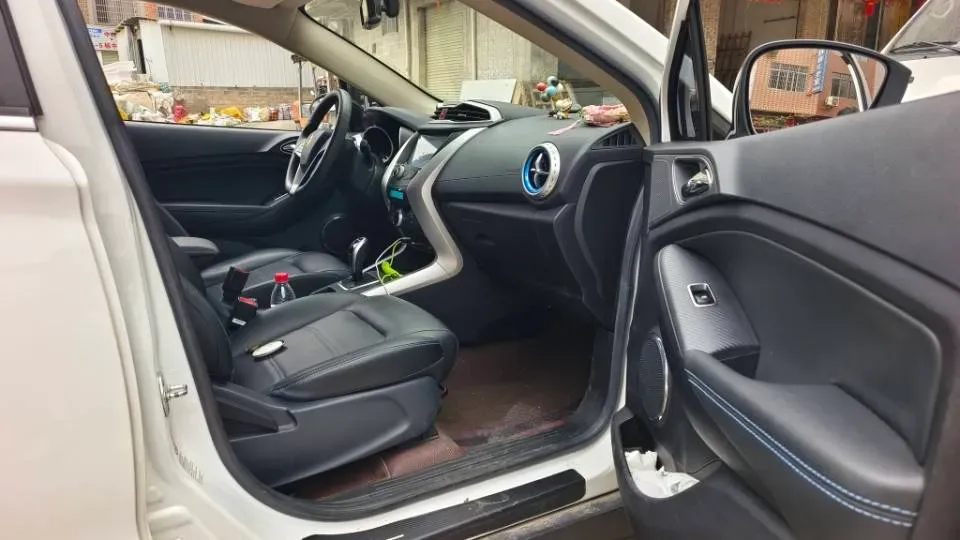 2018 BYD Yuan BEV 42KWH,autocango,china used car exporter,china ev exporter,chinese used car exporter,chinese used ev exporter