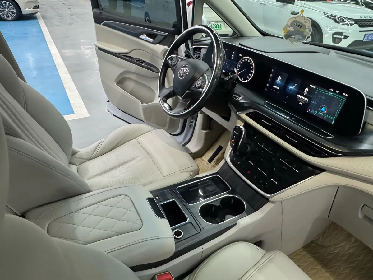 2021 Buick GL8 2.0T 237HP L4 9AT,autocango,china used car exporter,china ev exporter,chinese used car exporter,chinese used ev exporter