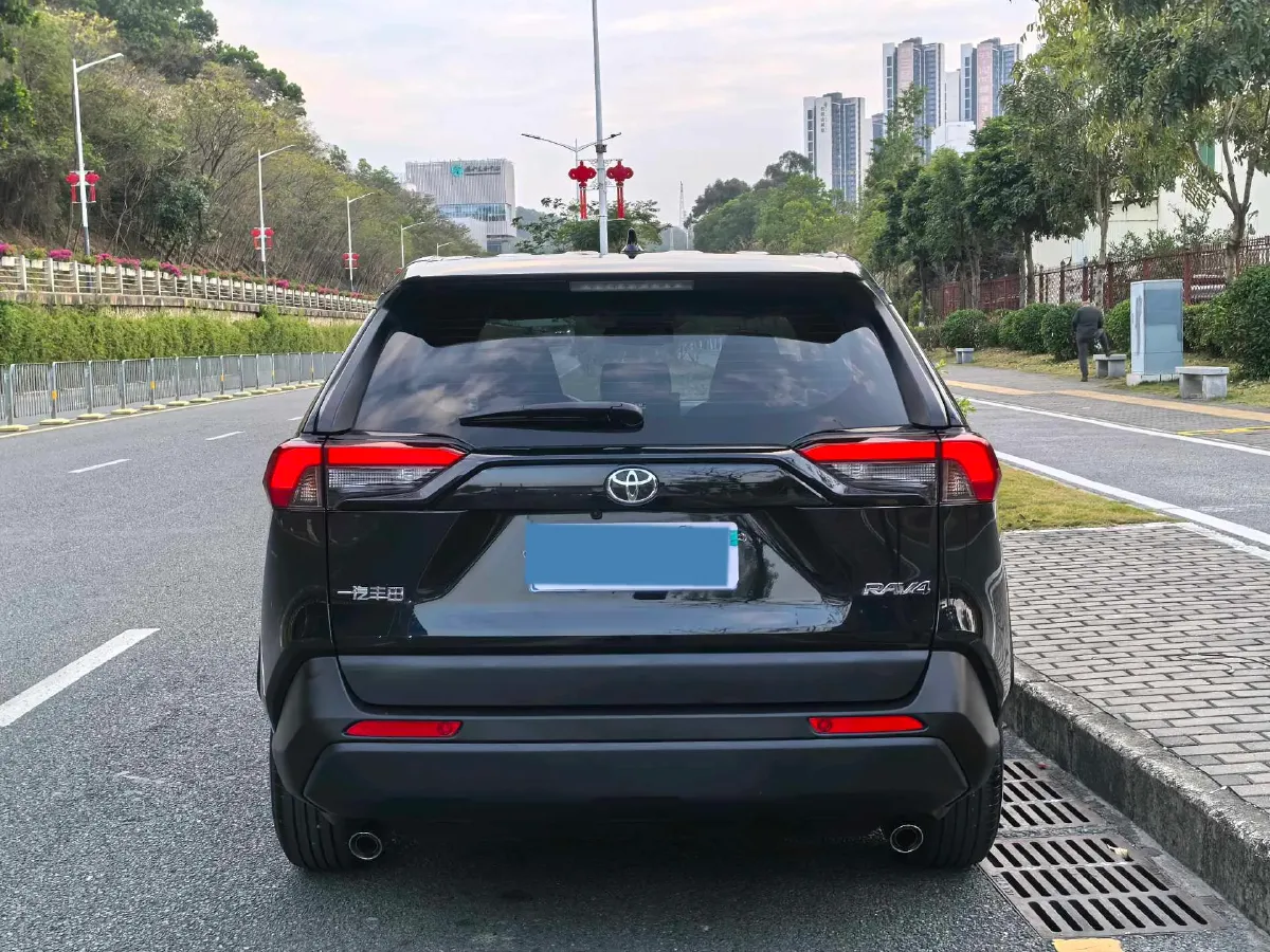2023 Toyota RAV4 2.0L 171HP L4 CVT,autocango,china used car exporter,china ev exporter,chinese used car exporter,chinese used ev exporter