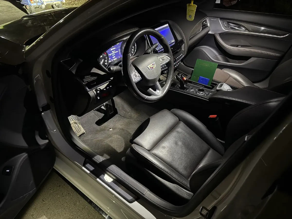 2020 Cadillac CT5 2.0T 241HP L4 10AT,autocango,china used car exporter,china ev exporter,chinese used car exporter,chinese used ev exporter