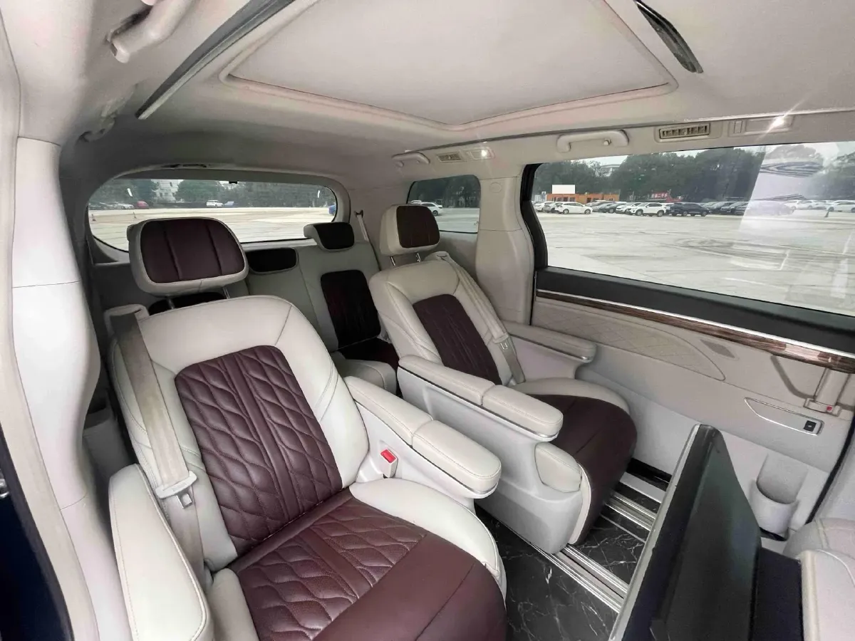 2018 GAC Trumpchi M8 2.0T 201HP L4 6AT,autocango,china used car exporter,china ev exporter,chinese used car exporter,chinese used ev exporter