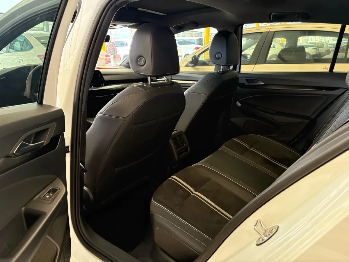 2021 Volkswagen Golf 1.4T 150HP L4 7DCT,autocango,china used car exporter,china ev exporter,chinese used car exporter,chinese used ev exporter