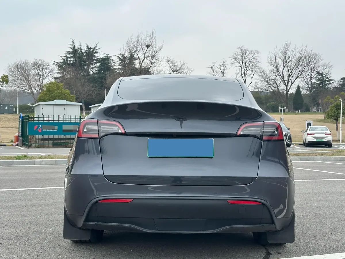 2022 Tesla Model Y BEV 60KWH,autocango,china used car exporter,china ev exporter,chinese used car exporter,chinese used ev exporter
