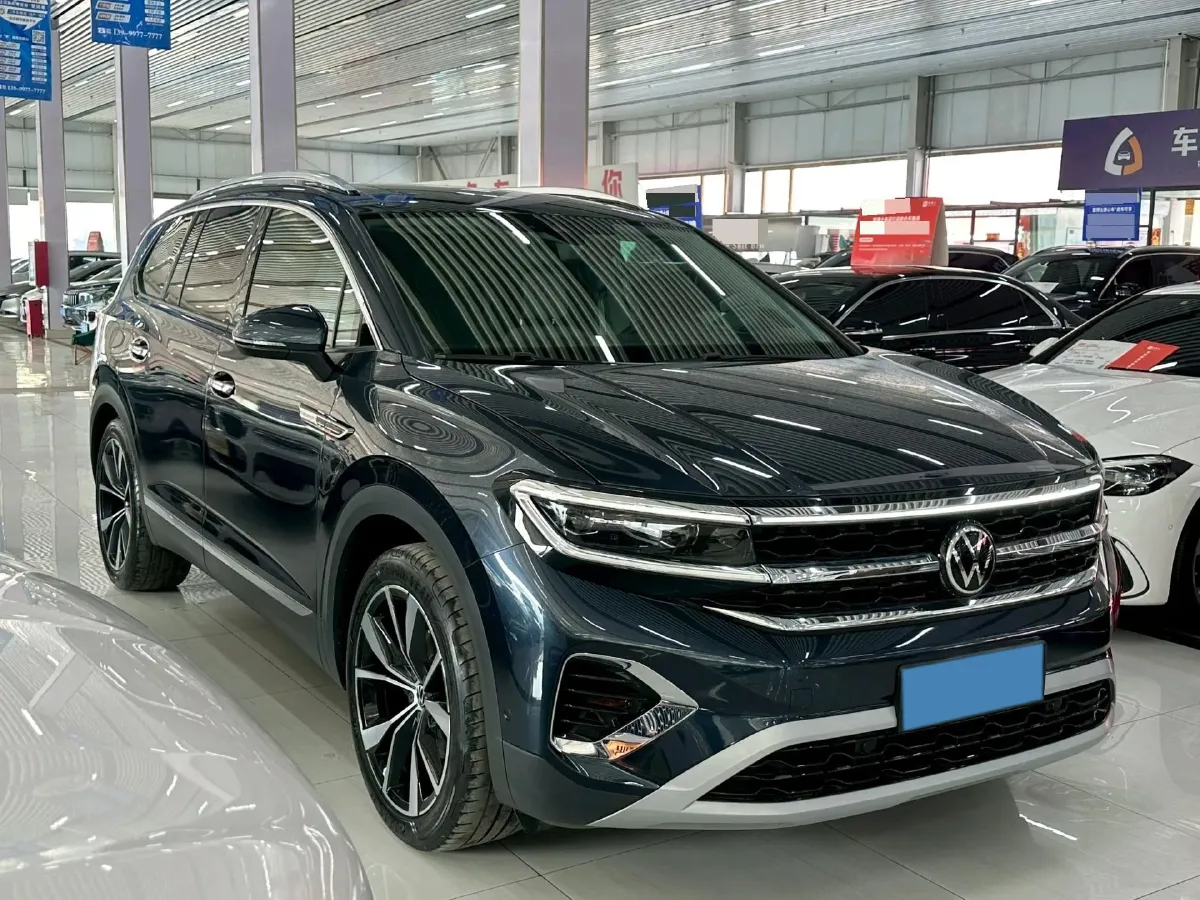 2021 Volkswagen Talagon 2.5T 299HP V6 7DCT,autocango,china used car exporter,china ev exporter,chinese used car exporter,chinese used ev exporter