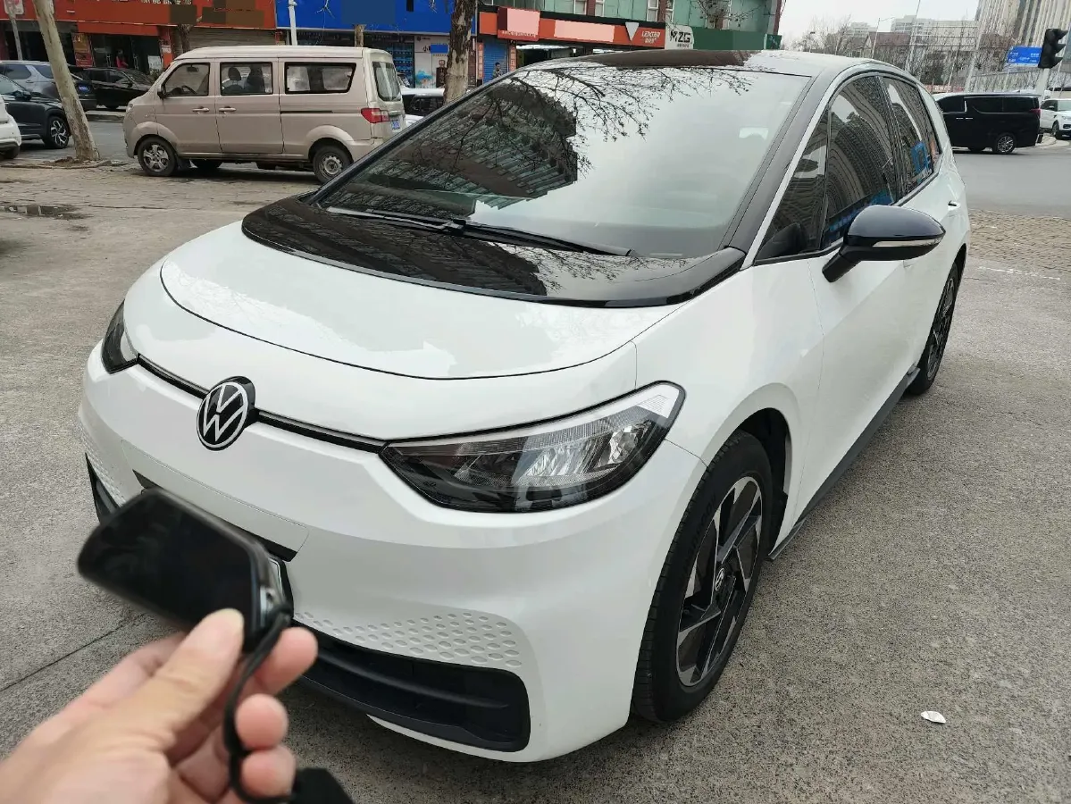 2024 Volkswagen ID.3 BEV 52.8KWH,autocango,china used car exporter,china ev exporter,chinese used car exporter,chinese used ev exporter