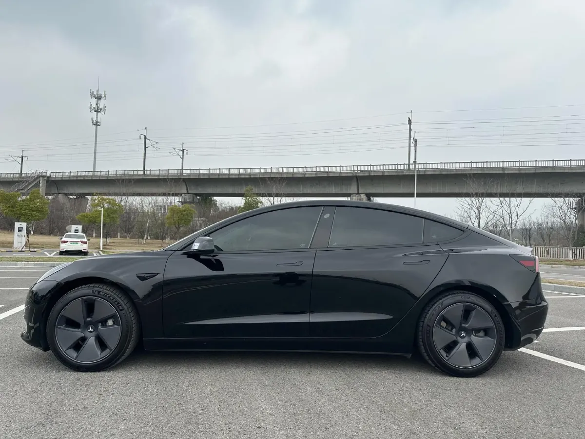 2021 Tesla Model 3 BEV 55KWH,autocango,china used car exporter,china ev exporter,chinese used car exporter,chinese used ev exporter