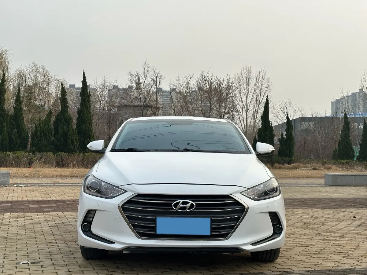 2016 Hyundai Elantra 1.6L 130HP L4 6AT,autocango,china used car exporter,china ev exporter,chinese used car exporter,chinese used ev exporter