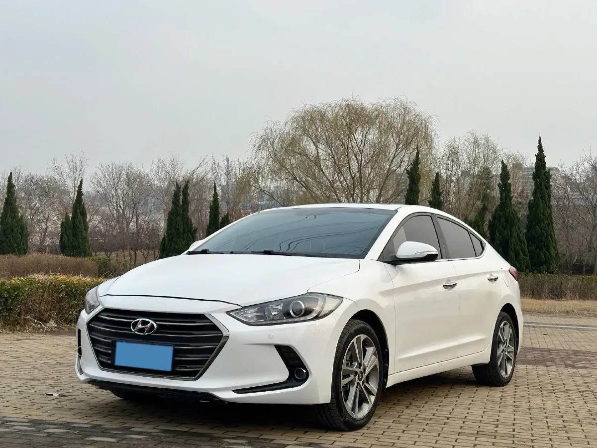 2016 Hyundai Elantra 1.6L 130HP L4 6AT,autocango,china used car exporter,china ev exporter,chinese used car exporter,chinese used ev exporter