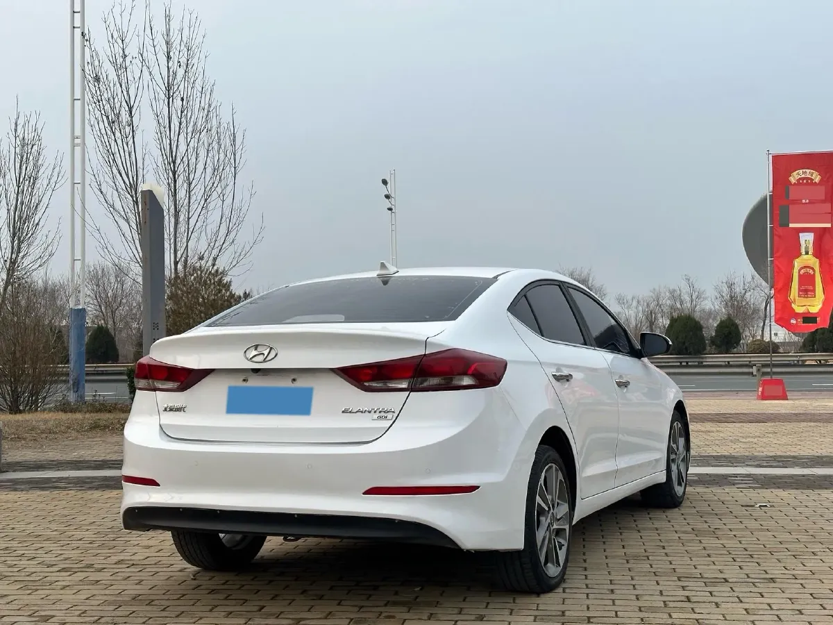 2016 Hyundai Elantra 1.6L 130HP L4 6AT,autocango,china used car exporter,china ev exporter,chinese used car exporter,chinese used ev exporter