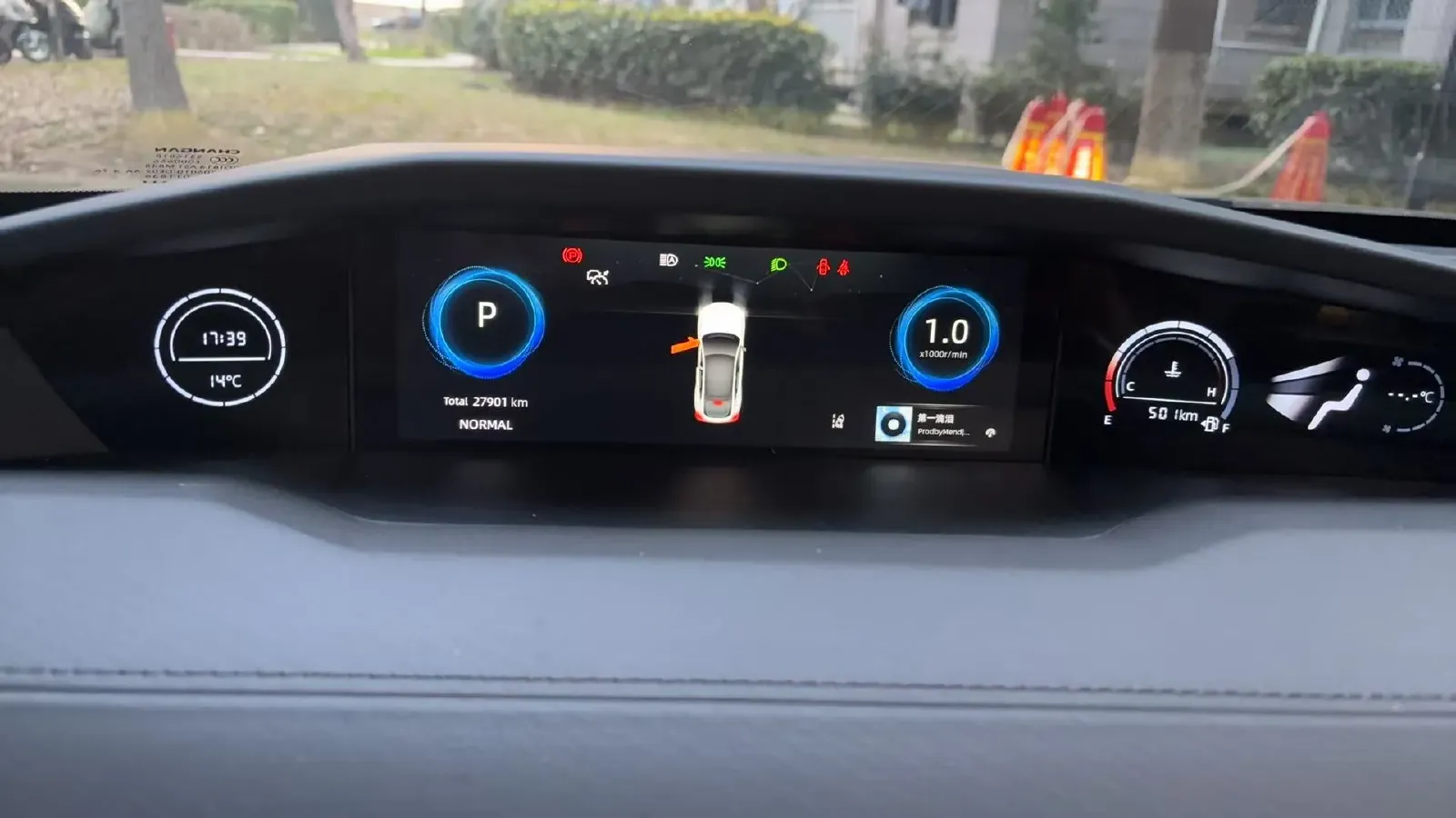 2023 ChangAn UNI-V 1.5T 188HP L4 7DCT,autocango,china used car exporter,china ev exporter,chinese used car exporter,chinese used ev exporter