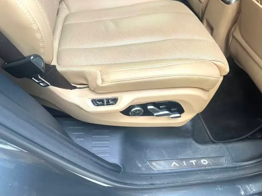 2022 Infiniti Q50L 2.0T 211HP L4 7AT,autocango,china used car exporter,china ev exporter,chinese used car exporter,chinese used ev exporter