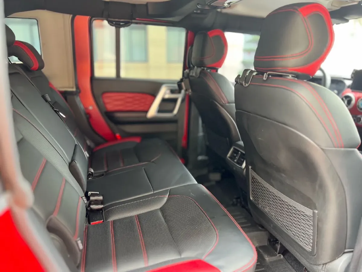 2021 Beijing BJ40 2.0T 163HP L4 8AT,autocango,china used car exporter,china ev exporter,chinese used car exporter,chinese used ev exporter