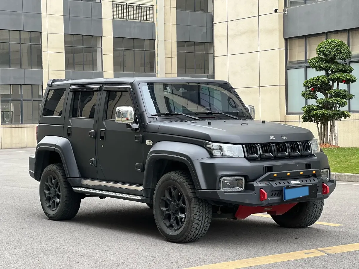 2021 Beijing BJ40 2.0T 163HP L4 8AT,autocango,china used car exporter,china ev exporter,chinese used car exporter,chinese used ev exporter