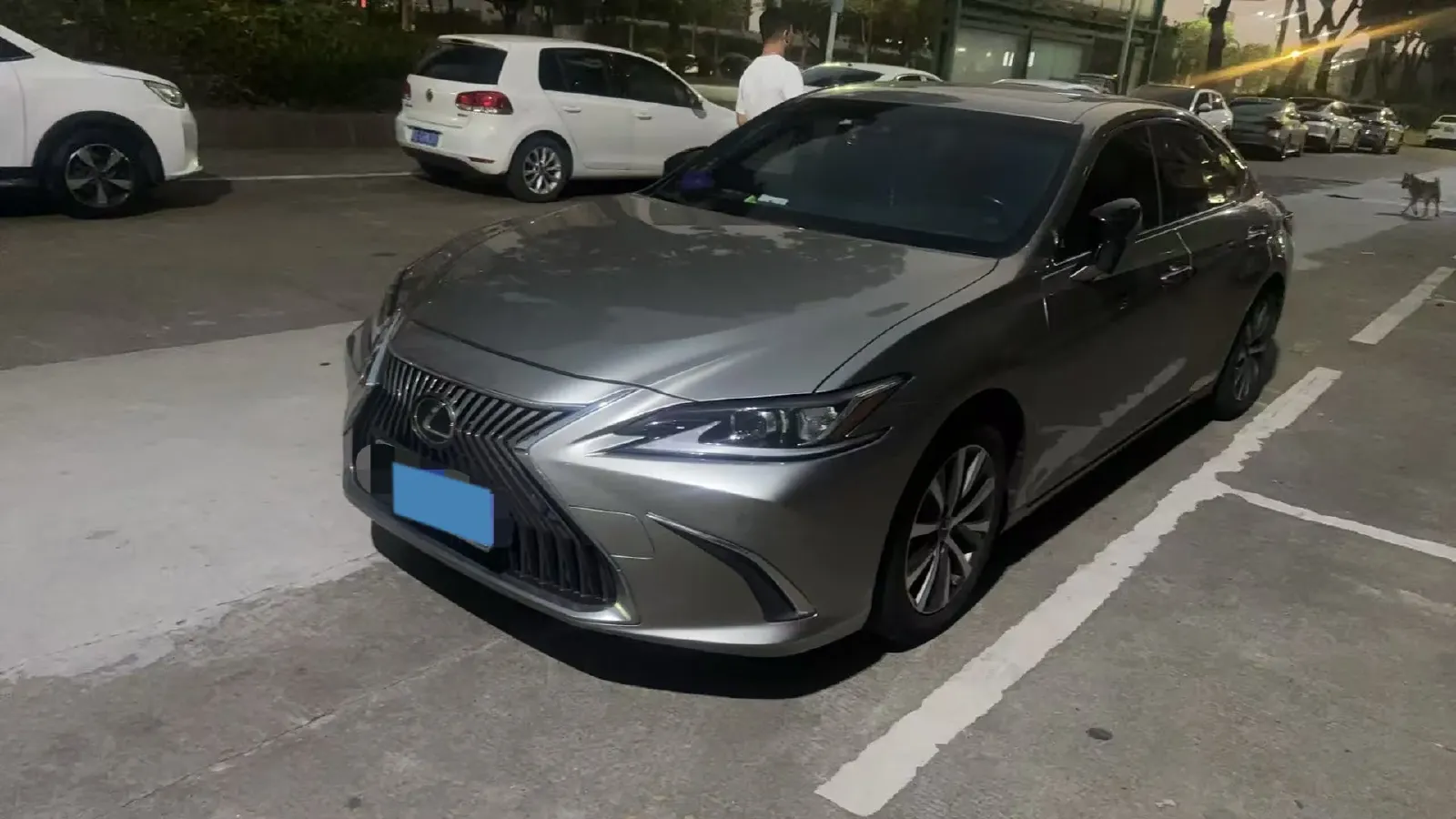 2020 Lexus ES 2.0L 173HP L4 CVT,autocango,china used car exporter,china ev exporter,chinese used car exporter,chinese used ev exporter