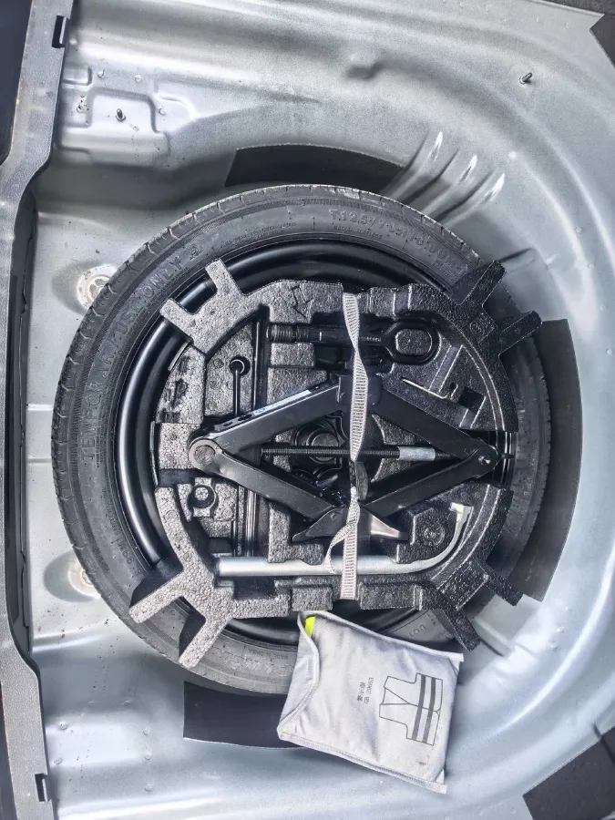 2019 Volkswagen Magotan 2.0T 186HP L4 7DCT,autocango,china used car exporter,china ev exporter,chinese used car exporter,chinese used ev exporter