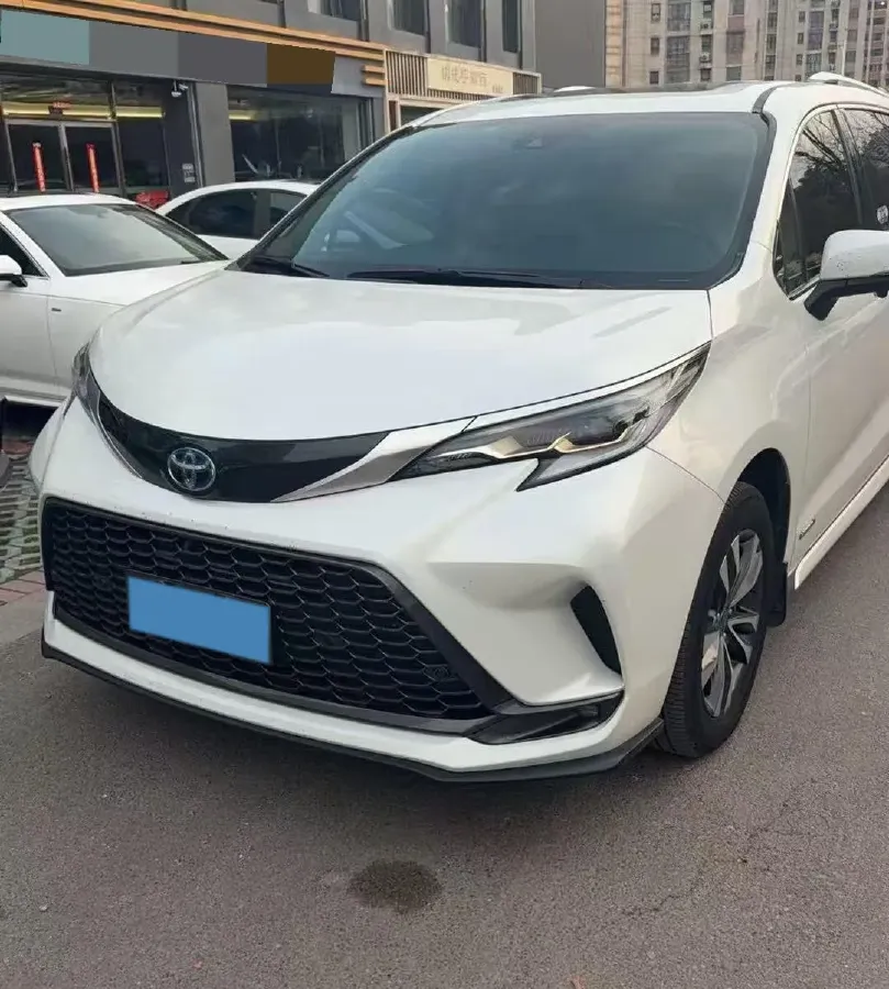 2022 Toyota Granvia 2.5L 192HP L4 E-CVT Hybrid,autocango,china used car exporter,china ev exporter,chinese used car exporter,chinese used ev exporter