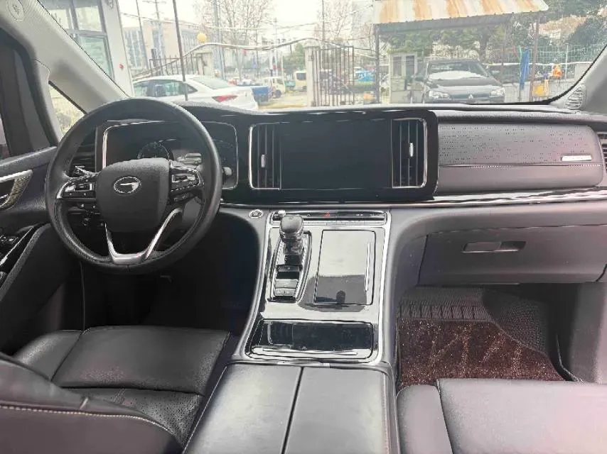 2023 GAC Trumpchi M8 2.0T 252HP L4 8AT,autocango,china used car exporter,china ev exporter,chinese used car exporter,chinese used ev exporter