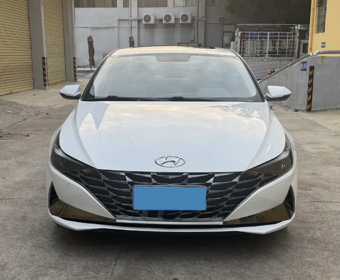 2022 Hyundai Elantra 1.5L 115HP L4 CVT,autocango,china used car exporter,china ev exporter,chinese used car exporter,chinese used ev exporter