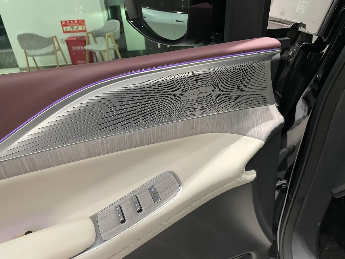 2026 Xpeng X9 REEV 150HP REEV,autocango,china used car exporter,china ev exporter,chinese used car exporter,chinese used ev exporter