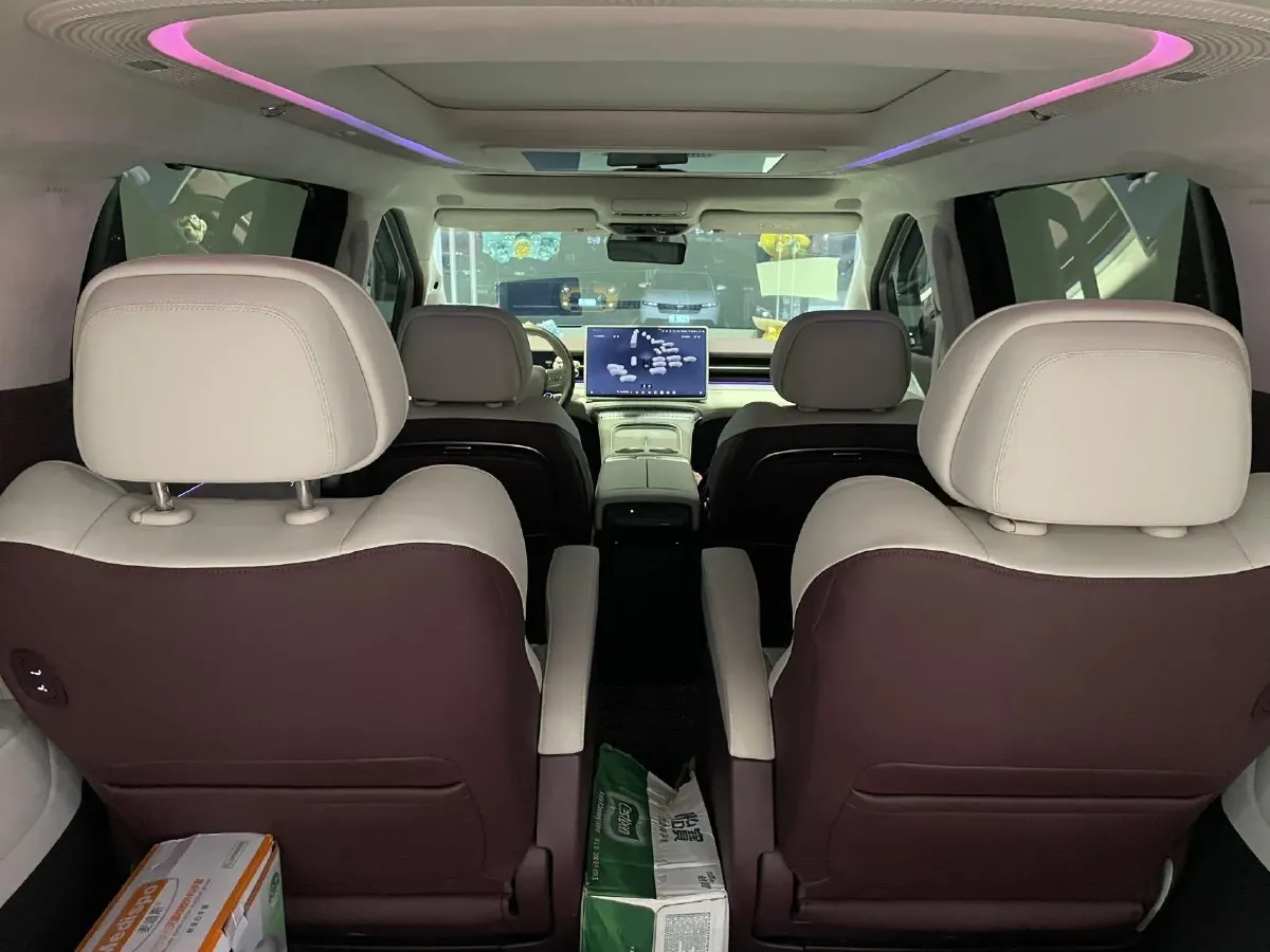 2026 Xpeng X9 REEV 150HP REEV,autocango,china used car exporter,china ev exporter,chinese used car exporter,chinese used ev exporter