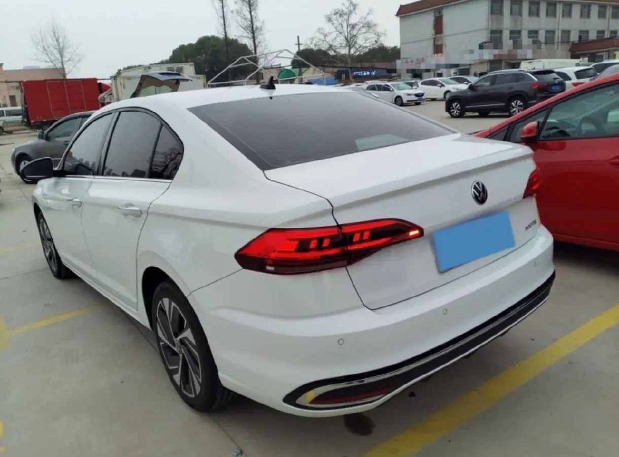 2024 Volkswagen Bora 1.2T 116HP L4 7DCT,autocango,china used car exporter,china ev exporter,chinese used car exporter,chinese used ev exporter