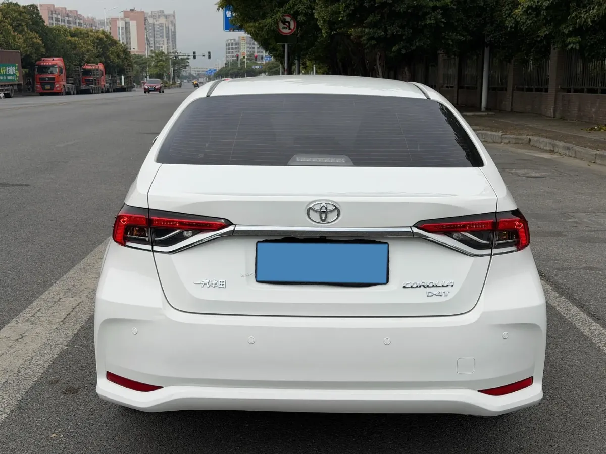 2022 Toyota Corolla 1.2T 116HP L4 CVT,autocango,china used car exporter,china ev exporter,chinese used car exporter,chinese used ev exporter