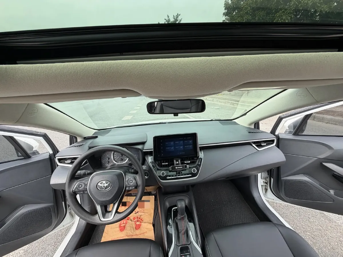 2022 Toyota Corolla 1.2T 116HP L4 CVT,autocango,china used car exporter,china ev exporter,chinese used car exporter,chinese used ev exporter