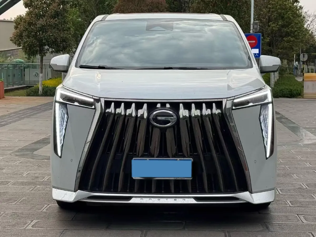 2023 GAC Trumpchi M8 2.0T 252HP L4 8AT,autocango,china used car exporter,china ev exporter,chinese used car exporter,chinese used ev exporter