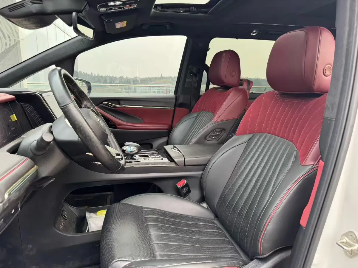 2023 GAC Trumpchi M8 2.0T 252HP L4 8AT,autocango,china used car exporter,china ev exporter,chinese used car exporter,chinese used ev exporter