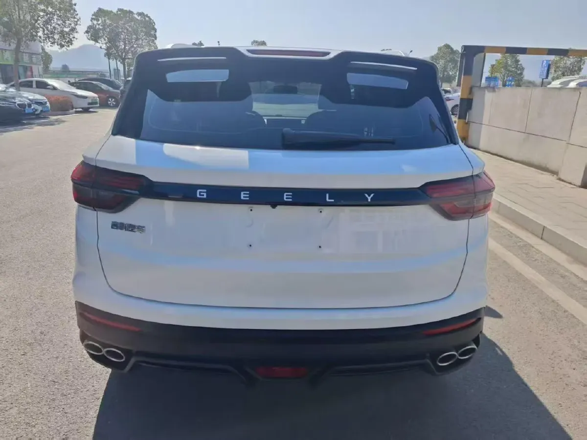 2023 Geely Coolray 1.5T 181HP L4 7DCT,autocango,china used car exporter,china ev exporter,chinese used car exporter,chinese used ev exporter