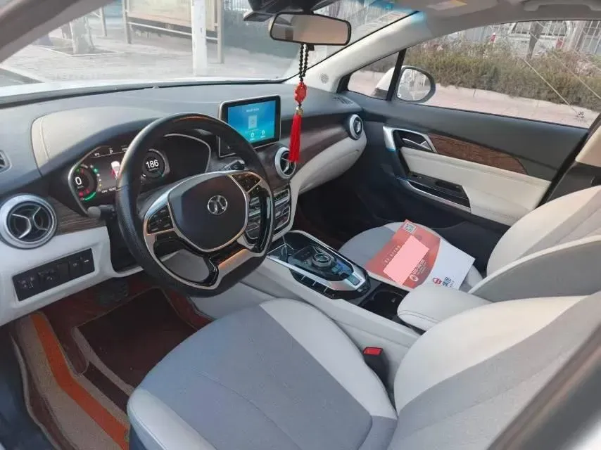 2018 BeiJing Auto EU5 BEV 53.66KWH,autocango,china used car exporter,china ev exporter,chinese used car exporter,chinese used ev exporter