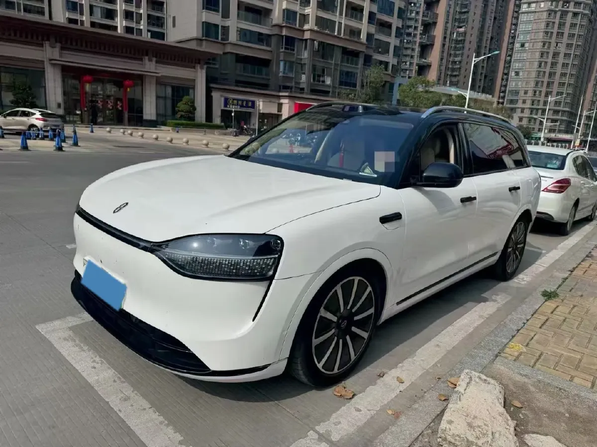 2024 AITO AITO M9 1.5T 152HP L4 REEV 42KWH,autocango,china used car exporter,china ev exporter,chinese used car exporter,chinese used ev exporter