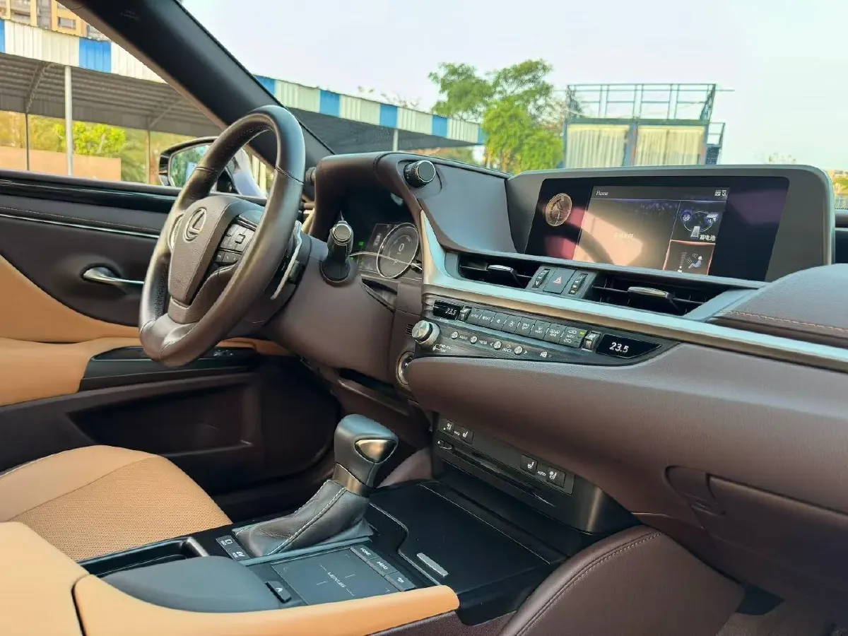 2020 Lexus ES 2.5L 178HP L4 E-CVT Hybrid,autocango,china used car exporter,china ev exporter,chinese used car exporter,chinese used ev exporter